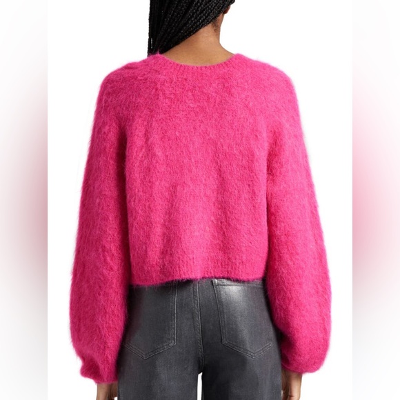 Fuzzy Alpaca V neck sweater - Picture 3 of 6